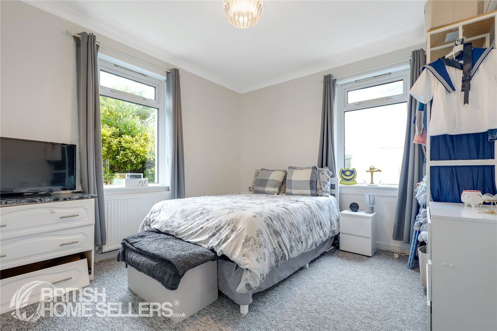 Additional image 9 of 2 bed flat for saleOld Luss Road, Helensburgh, Argyll And Bute G84