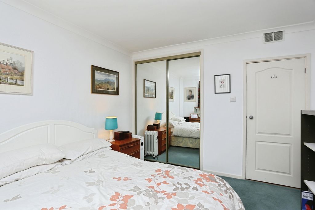 Additional image 10 of 3 bed flat for saleCourt Downs Road, Beckenham BR3