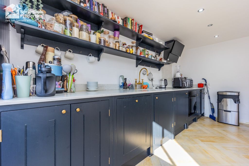 Additional image 6 of 2 bed flat for saleLibrary Place, 44 London Road, Alderley Edge, Cheshire SK9