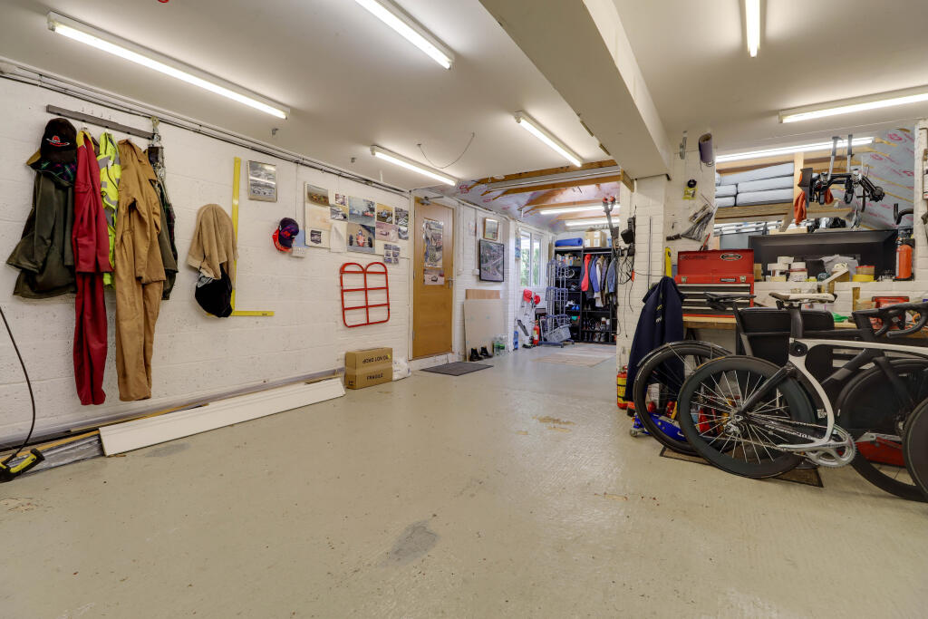 Additional image 27 of Halifax Close, Bricket Wood, St. Albans, AL2
