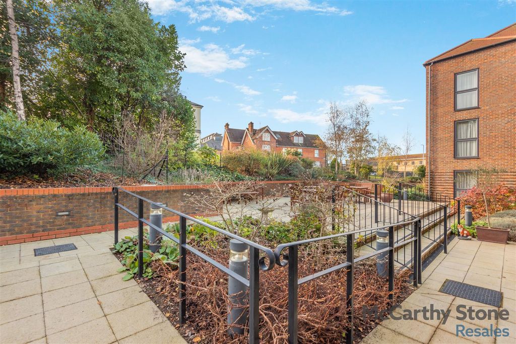 Additional image 26 of 2 bed flat for saleAusten Place, Lower Turk Street, Alton GU34