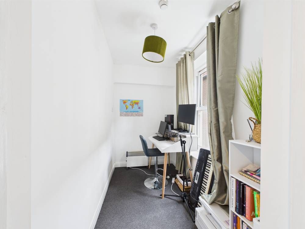Additional image 10 of 4 bed flat for saleThe Lanes, Prince Street, Hull HU1