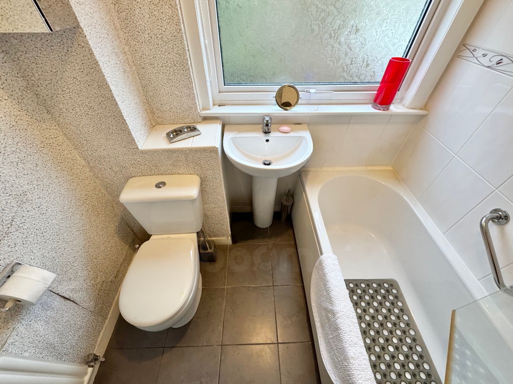 Additional image 5 of 3 bed semi-detached house for saleMunnoch Crescent, Ardrossan KA22