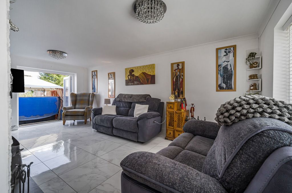 Additional image 6 of 3 bed semi-detached house for saleHengoed Hall Drive, Hengoed CF82