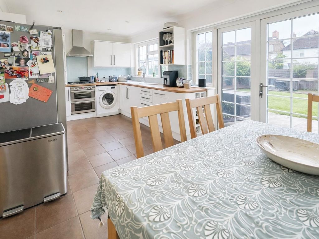 Additional image 3 of 4 bed detached house for saleNorthbrook Road, Aldershot GU11