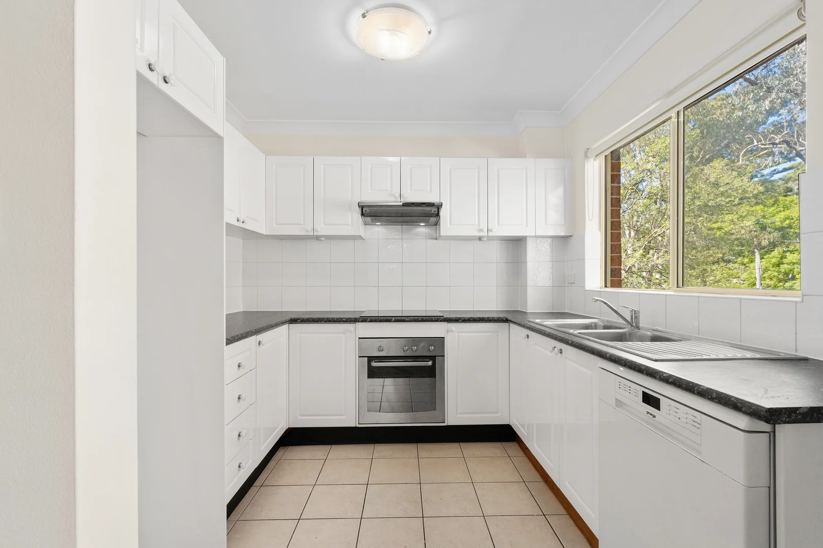 Additional image 3 of 6/13-21 Oxford Street, Sutherland NSW 2232