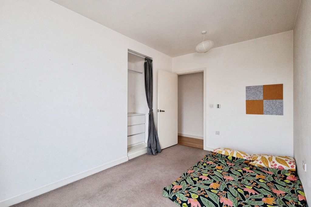 Additional image 11 of 2 bed flat for saleCastle Street, Stalybridge, Greater Manchester SK15