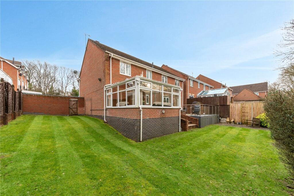 Additional image 25 of Kenneth Vincent Close, Redditch, Worcestershire, B97