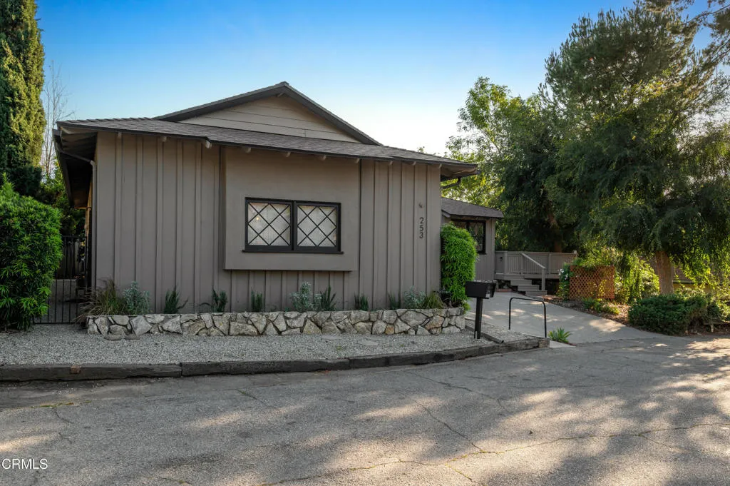 Additional image 4 of 253 Redwood Drive, Pasadena, CA 91105