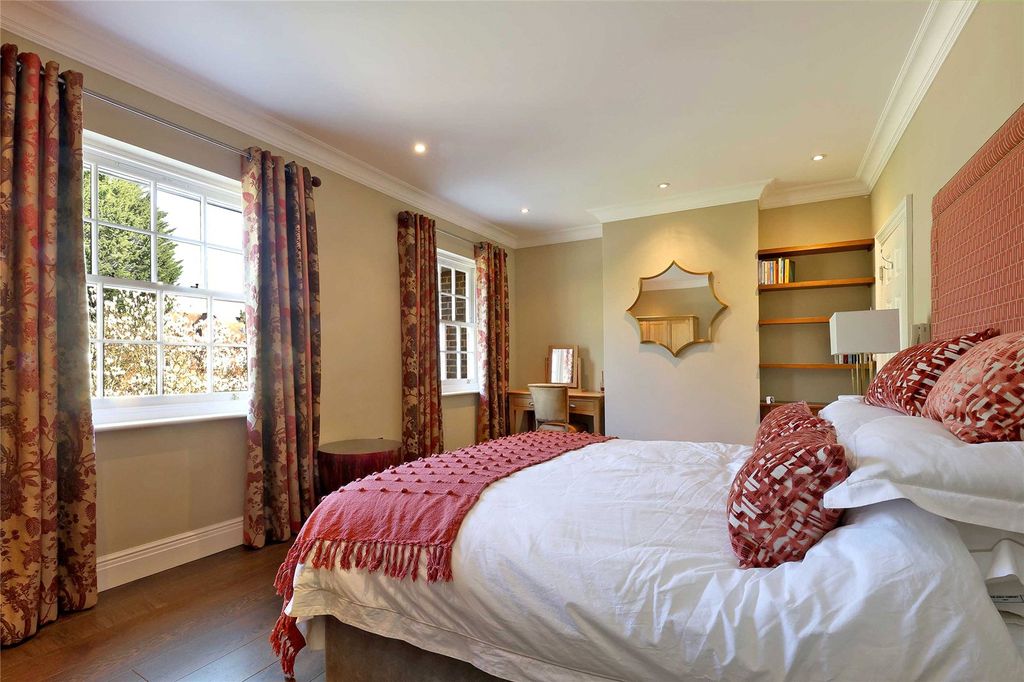 Additional image 12 of 6 bed detached house for salePenn Road, Beaconsfield, Buckinghamshire HP9