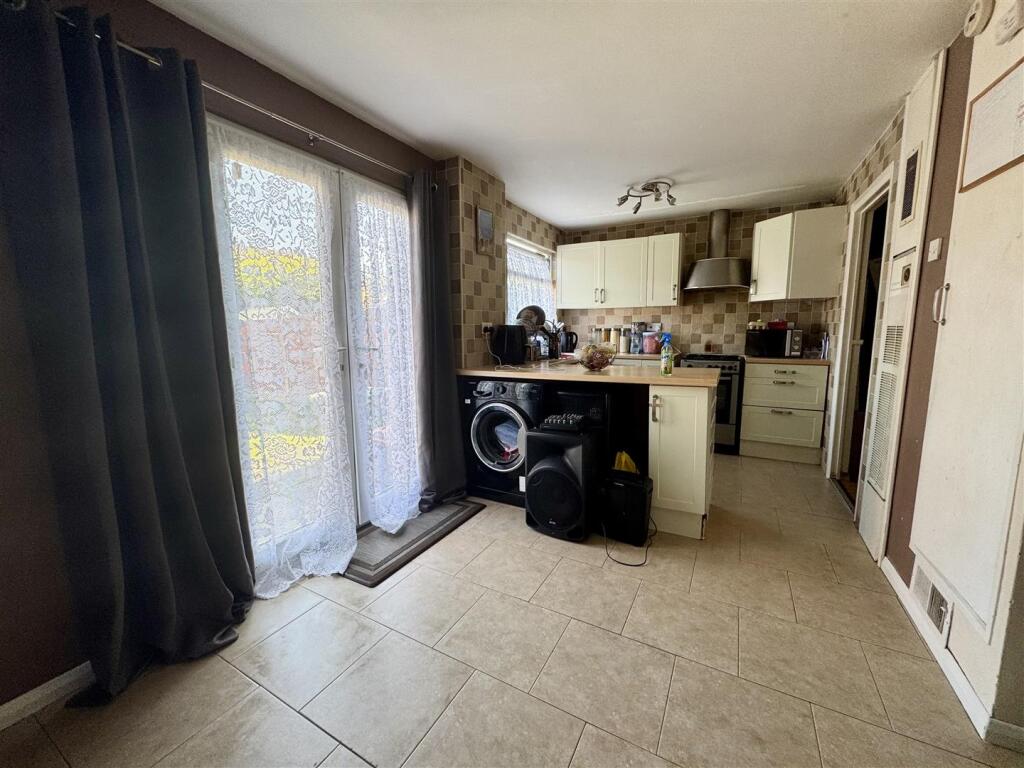 Additional image 6 of Wast Hill Grove, Birmingham