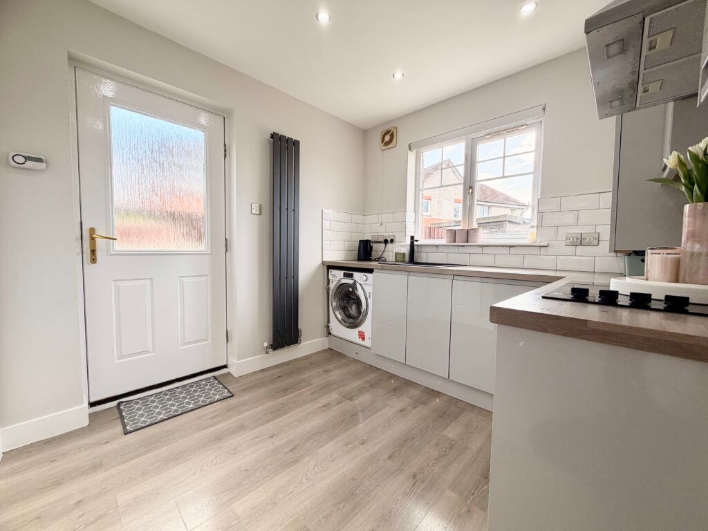 Additional image 5 of 3 bed semi-detached house for saleArdbeg Crescent, Airdrie ML6