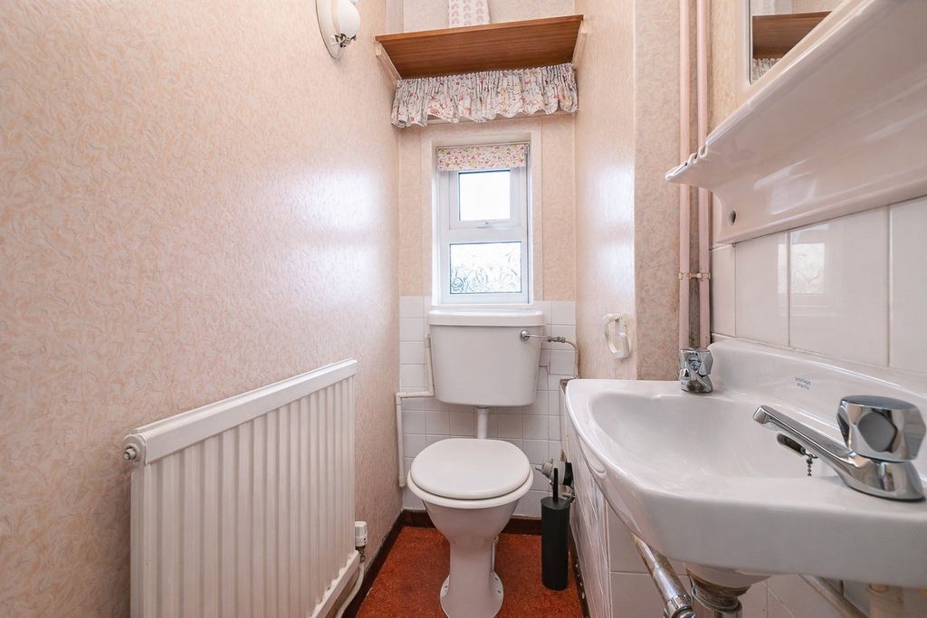 Additional image 6 of 3 bed terraced house for salePark Drive, Baldock SG7