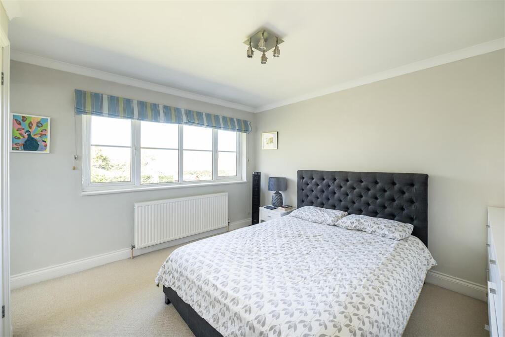 Additional image 9 of The Deerings, Harpenden