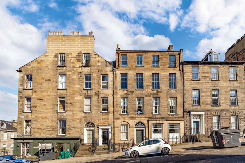 Additional image 31 of 3 bed flat for sale23/5 Dublin Street, New Town, Edinburgh EH1
