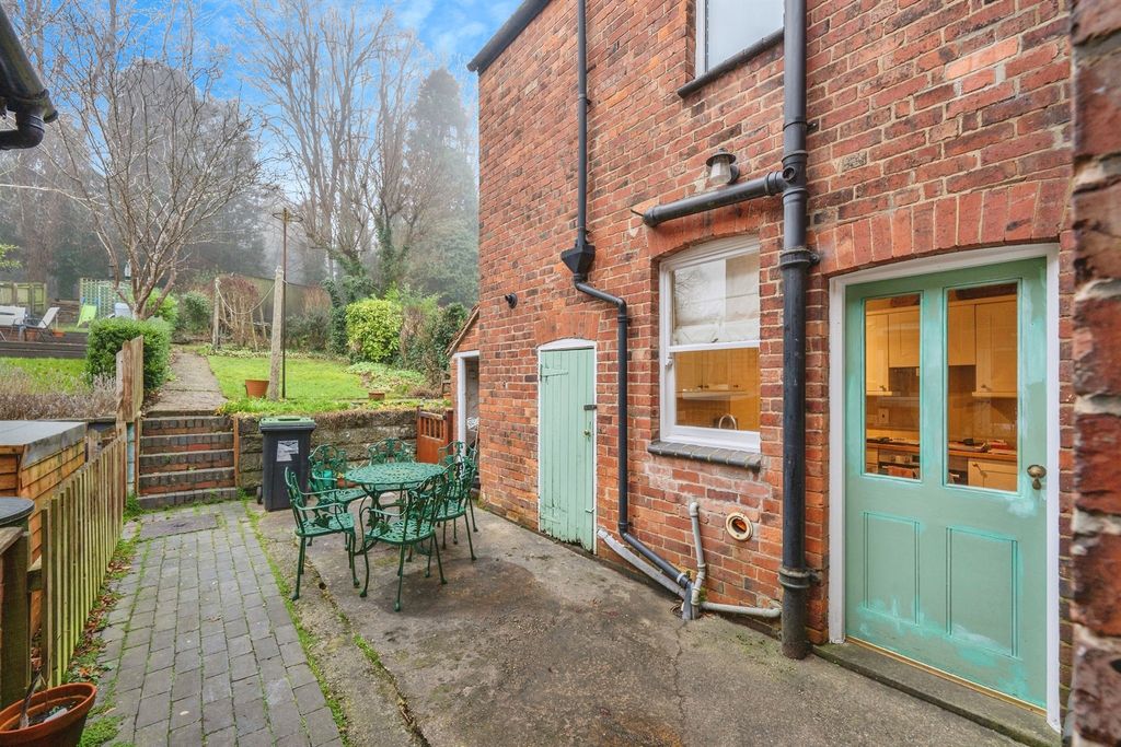 Additional image 19 of 3 bed property for saleThe Green Road, Ashbourne DE6