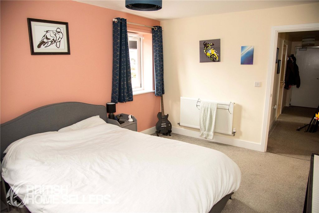 Additional image 6 of 2 bed flat for salePriors Orchard, Southbourne, Emsworth, West Sussex PO10