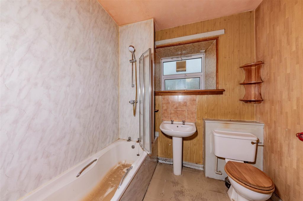 Additional image 9 of 3 bed detached bungalow for saleGlenogil, Forfar DD8