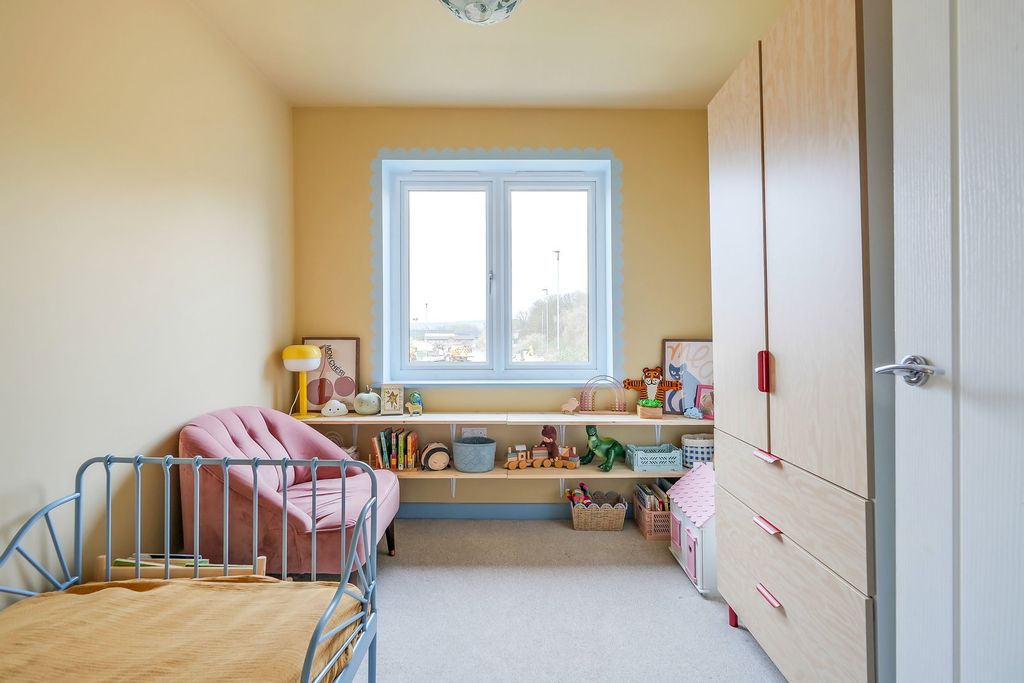 Additional image 19 of 4 bed town house for saleWoodyard Avenue, Tapton, Chesterfield S41