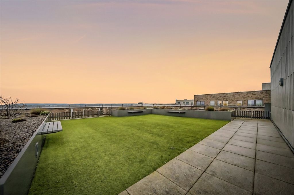 Additional image 11 of 3 bed flat for saleRegal Walk, Bexleyheath DA6
