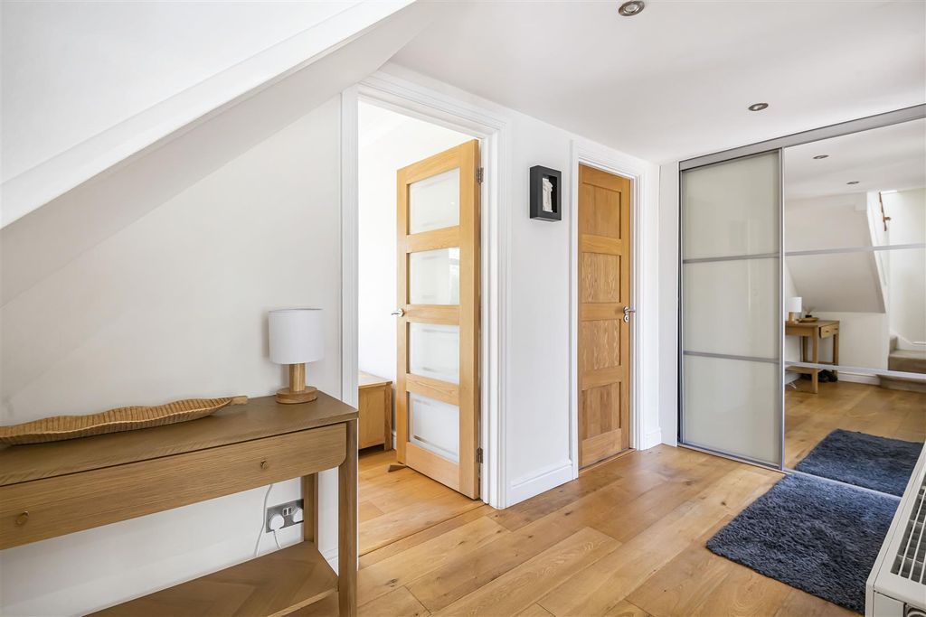 Additional image 2 of 4 bed detached house for saleShinfield Road, Shinfield, Reading RG2