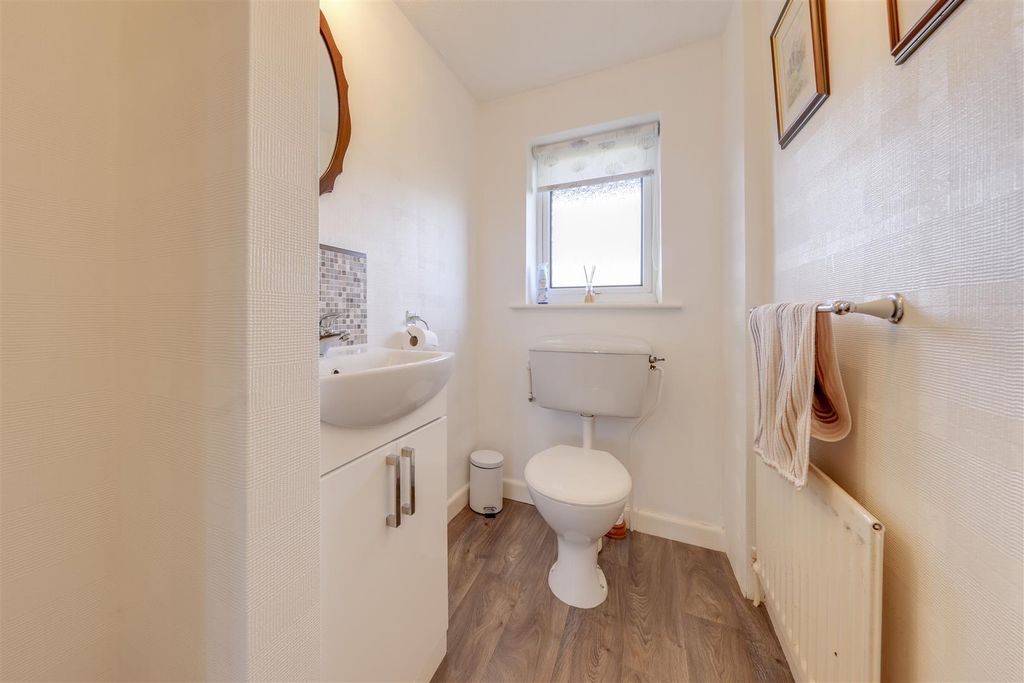 Additional image 7 of 3 bed detached house for saleHillside Crescent, Weir, Bacup, Rossendale OL13
