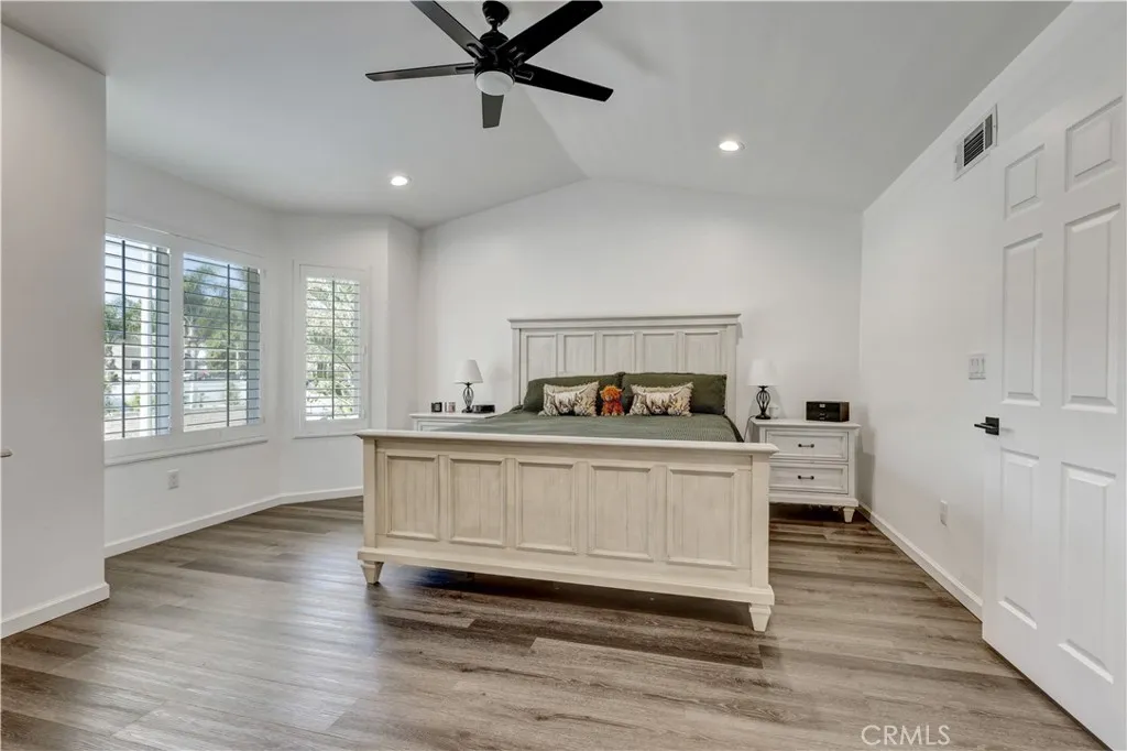 Additional image 31 of 28102 Bobwhite Cir Unit 3, Saugus, CA 91350