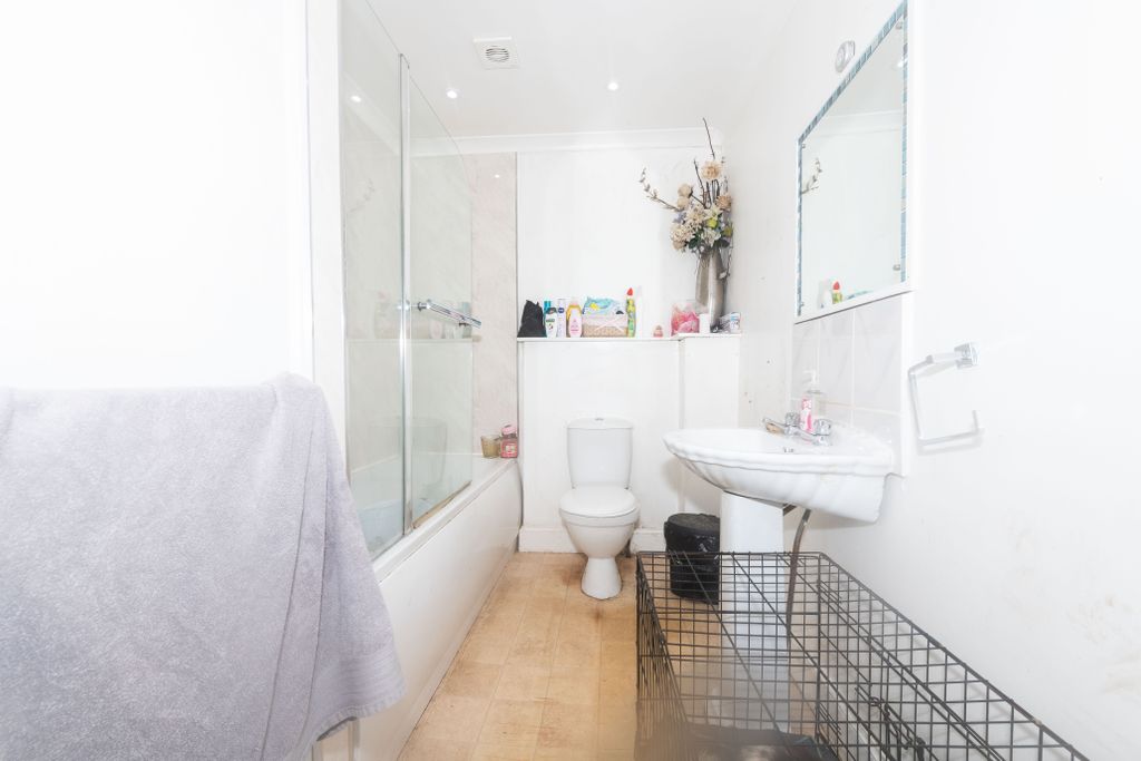Additional image 8 of 1 bed flat for saleCairnie Street, Arbroath DD11