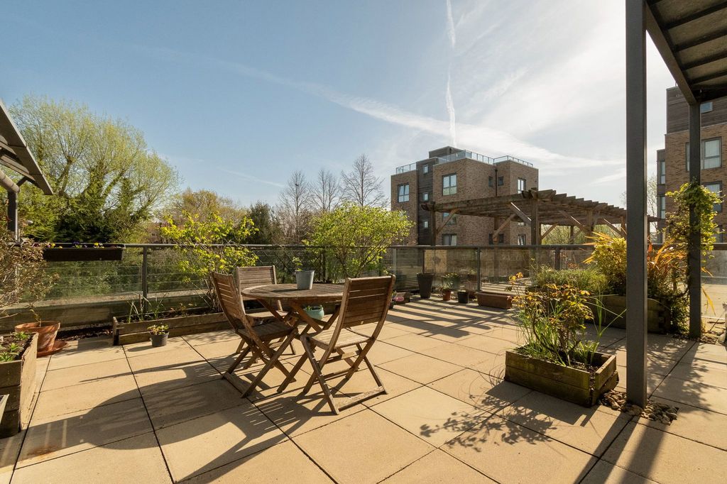 Additional image 11 of 1 bed flat for salePepys Court, Cambridge CB4