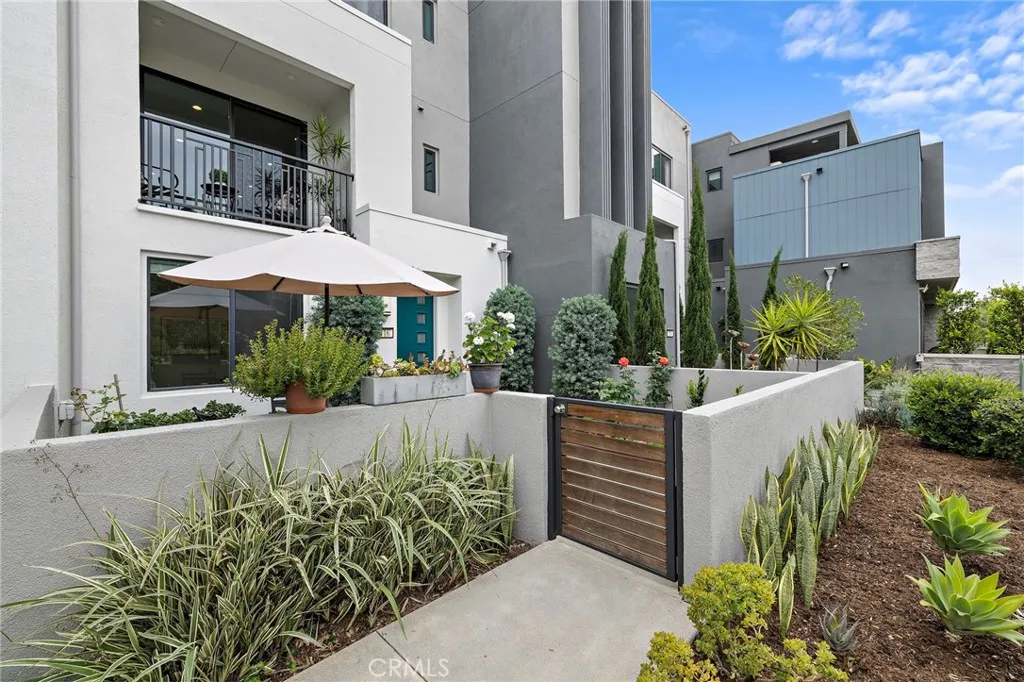 Additional image 3 of 116 Epic, Irvine, CA 92618