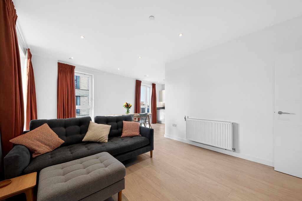 Additional image 11 of 3 bed flat for sale3 Kings Hill, Barking IG11