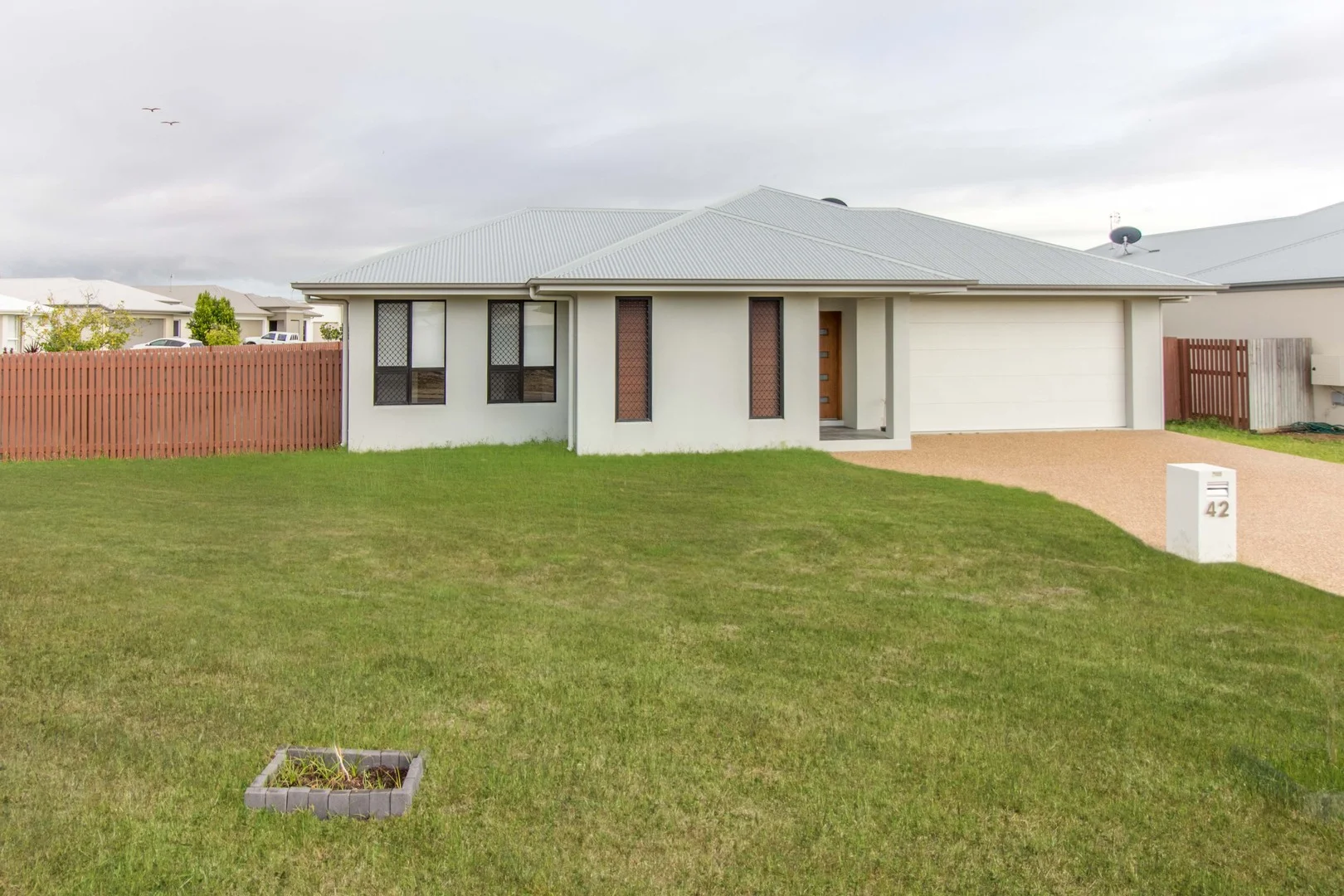 42 Tasman Circuit, Burdell QLD 4818