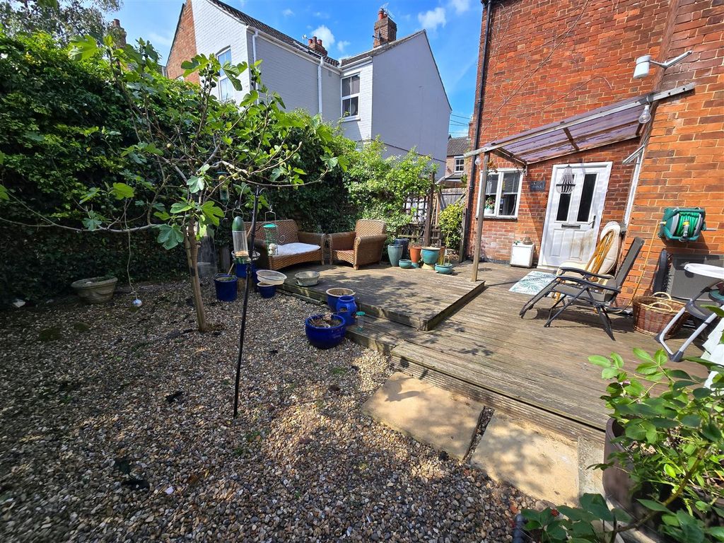 Additional image 19 of 5 bed semi-detached house for saleGrove Road, Beccles NR34