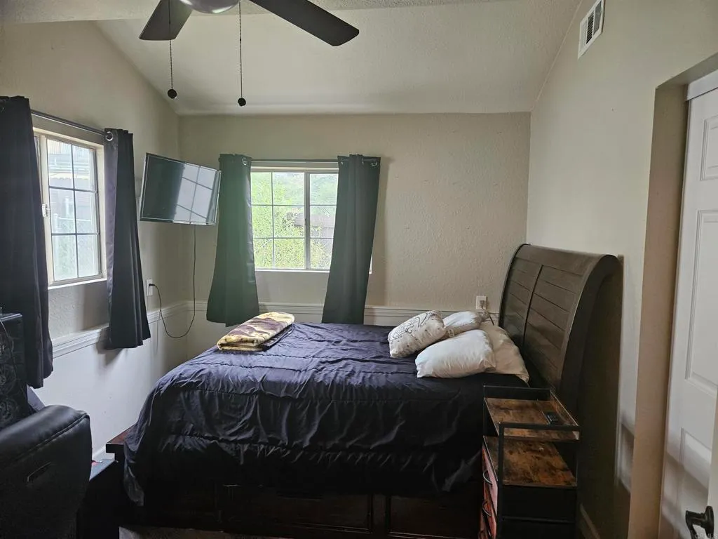 Additional image 16 of 40275 Avenida Cerrovista, Cherry Valley, CA 92223