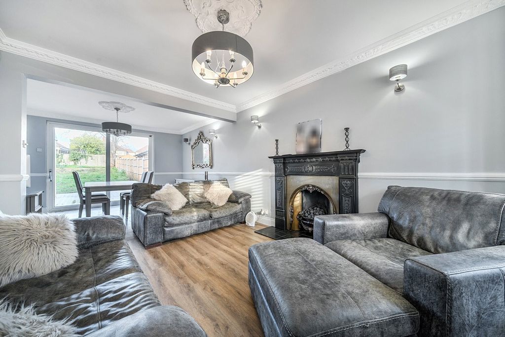 Additional image 2 of 3 bed detached house for saleBlendon Drive, Bexley DA5