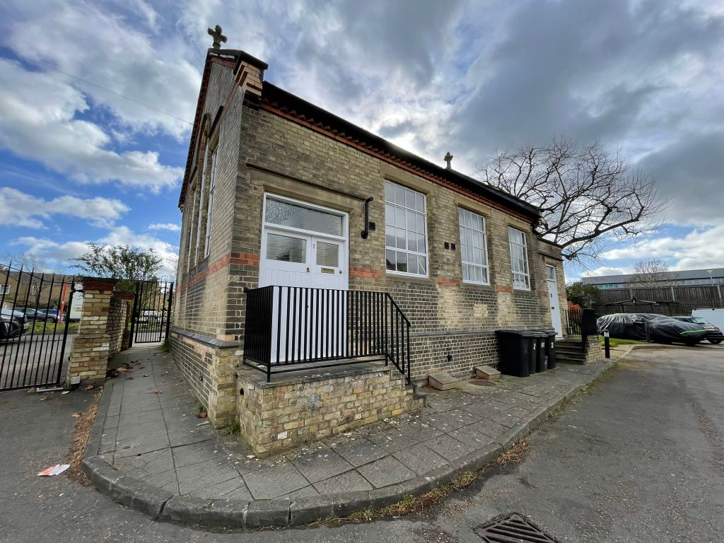 Additional image 9 of 1 bed maisonette for saleClaremont Court, Biggleswade SG18