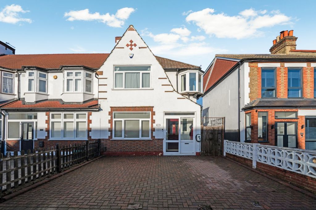 3 bed end terrace house for saleBirkbeck Road, Beckenham BR3