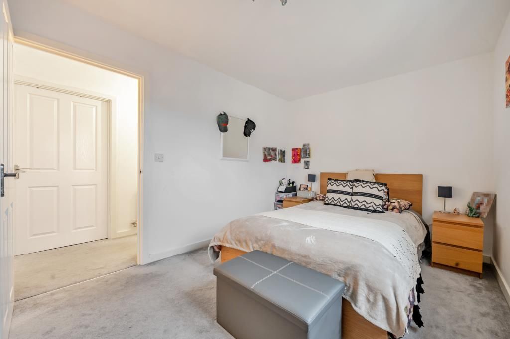 Additional image 5 of 2 bed flat for saleKingsmere, Bicester, Oxfordshire OX26
