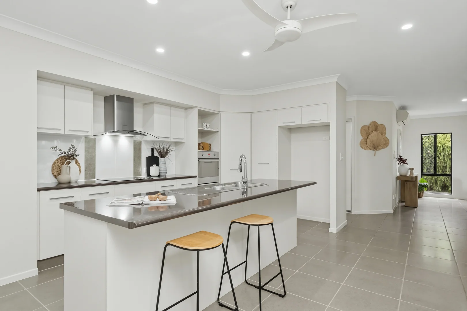 Additional image 3 of 16 Dragon Flower Avenue, Mount Low QLD 4818