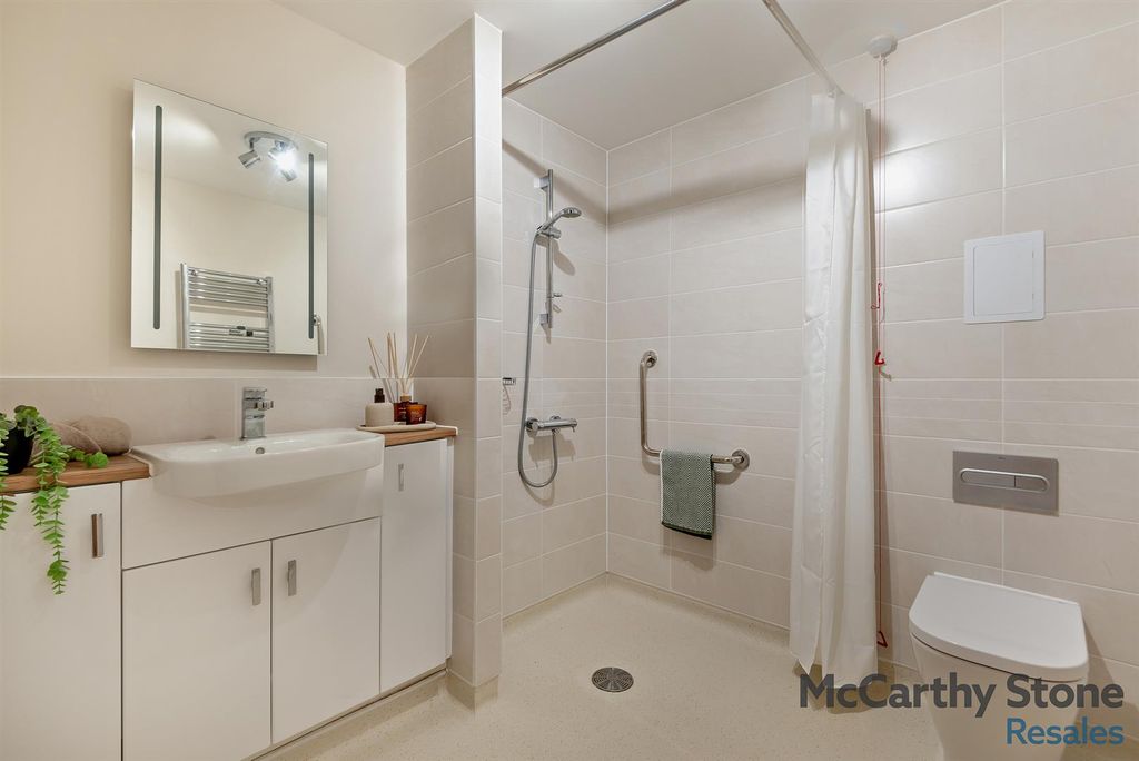 Additional image 9 of 1 bed flat for saleWayfarer Place, The Dean, Alresford SO24