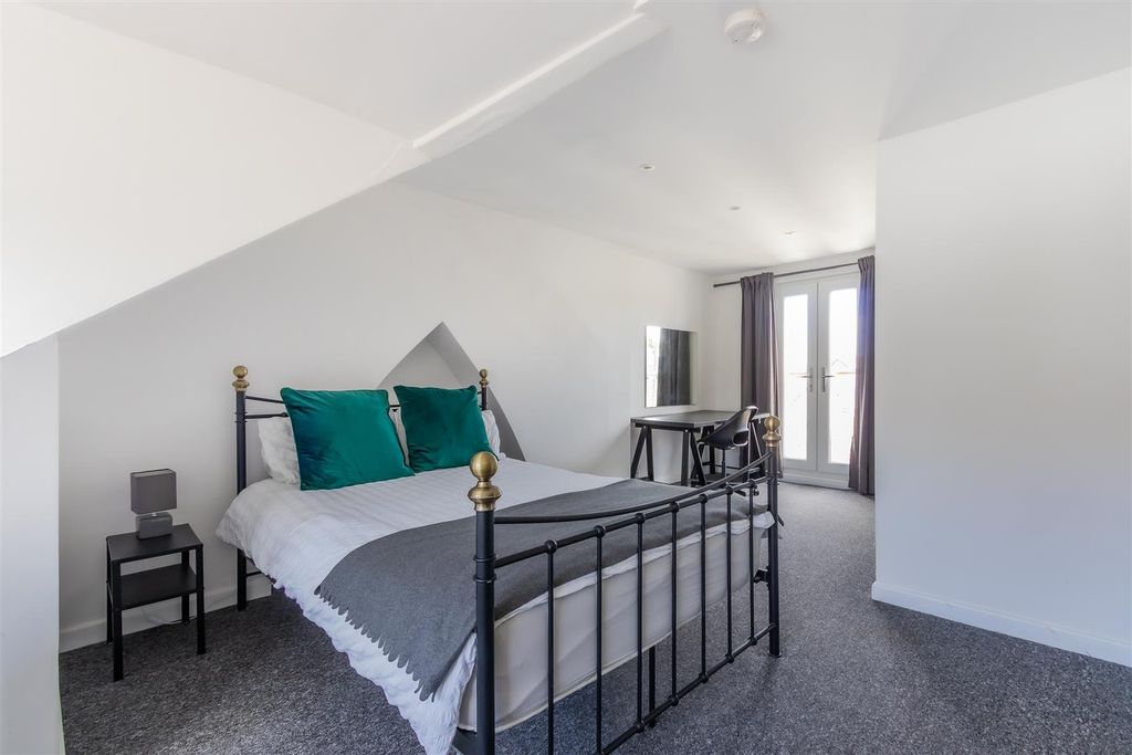 Additional image 12 of 4 bed property for saleLower Cathedral Road, Riverside, Cardiff CF11