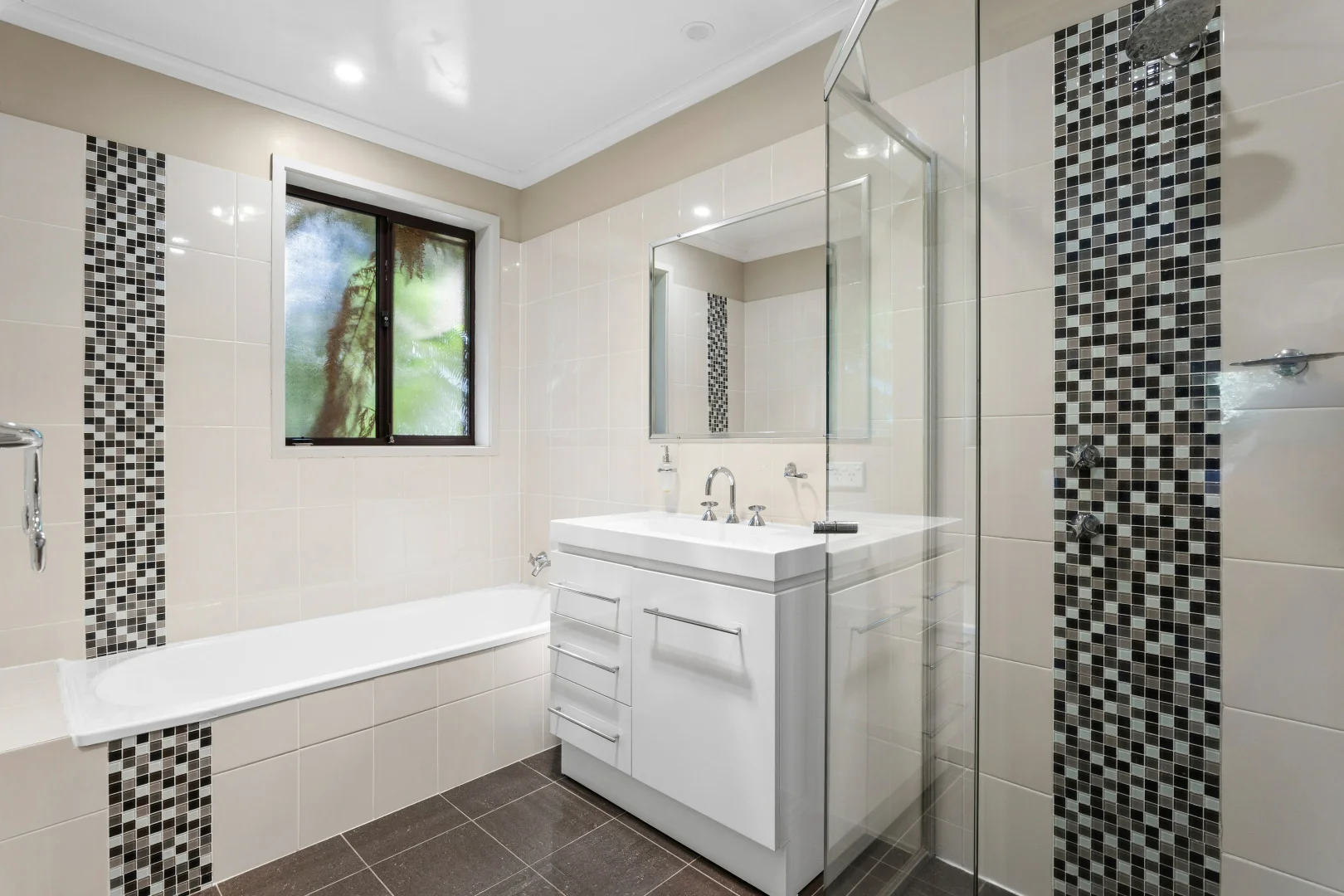 Additional image 12 of 5 Marston Place, Macarthur ACT 2904