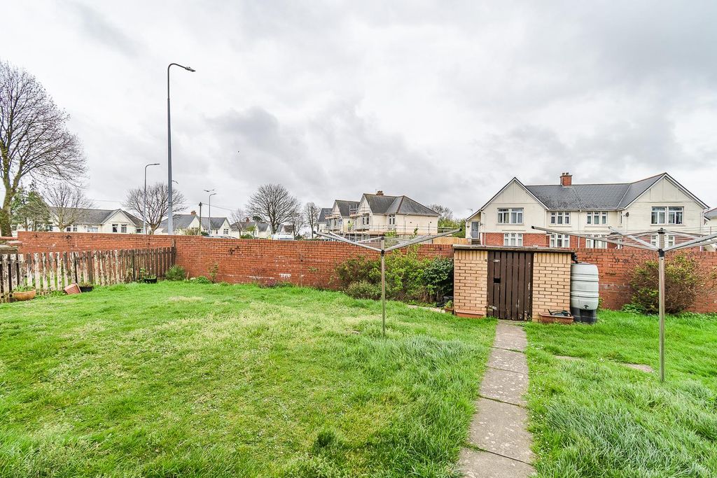 Additional image 7 of 2 bed flat for saleBarrians Way, Barry CF62
