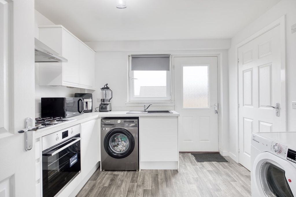 Additional image 6 of 2 bed terraced house for saleBrocken Brigg Road, Gilmerton, Edinburgh EH17