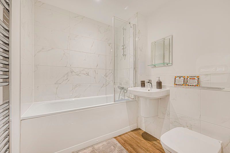 Additional image 8 of 2 bed flat for sale40 Roman Way, Beckenham BR3