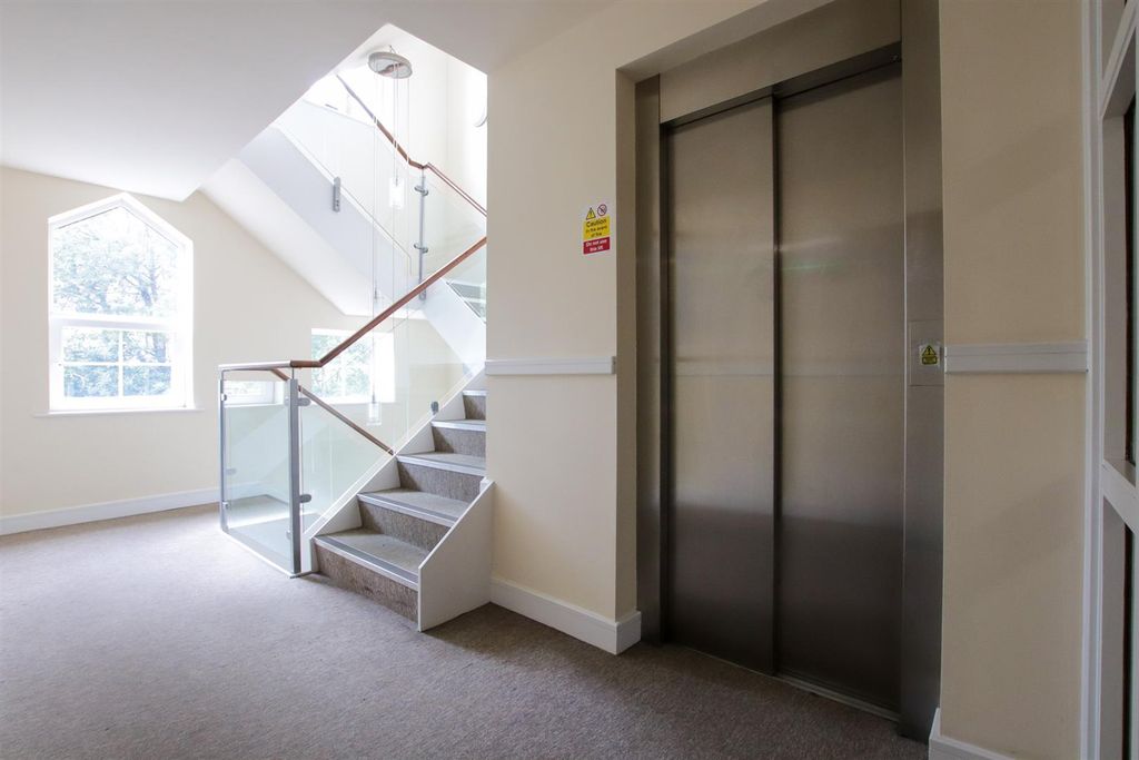 Additional image 9 of 2 bed flat for saleBarrington Road, Altrincham WA14