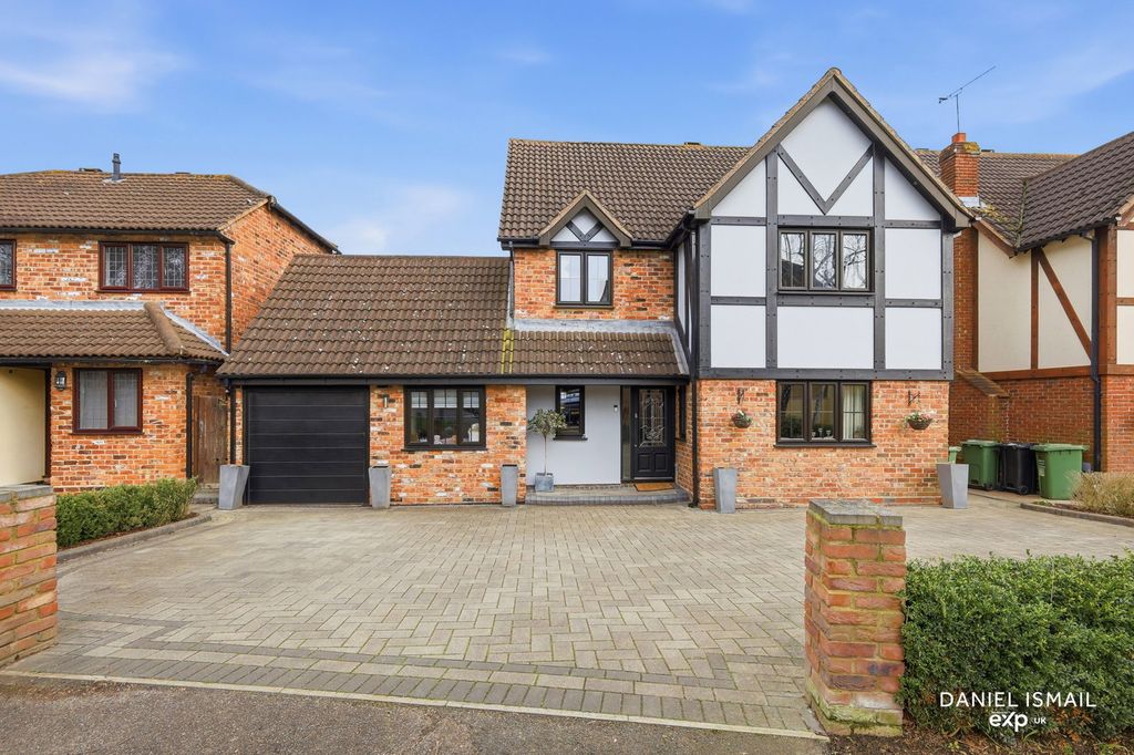 Additional image 2 of 4 bed detached house for saleThe Lindens, Langdon Hills, Basildon SS16