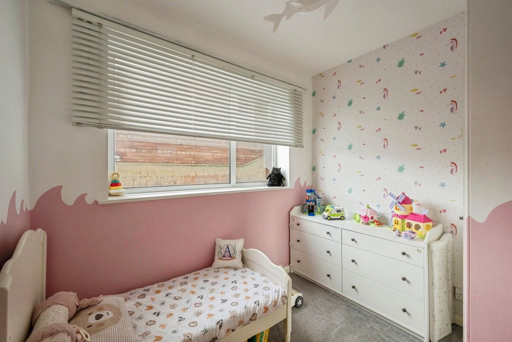 Additional image 8 of 2 bed flat for saleLeger Court, Bennetthorpe, Doncaster DN2