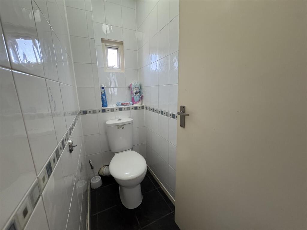Additional image 9 of Wast Hill Grove, Birmingham