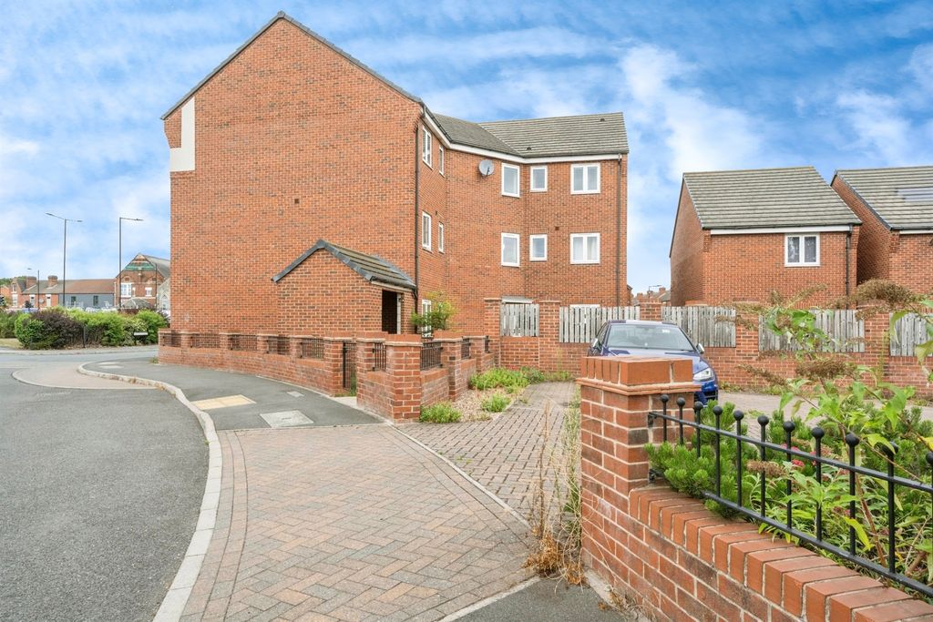 Additional image 17 of 2 bed flat for saleCarr House Road, Hyde Park, Doncaster DN4